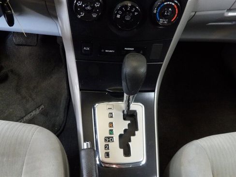 Used 2010 Toyota Corolla image 15