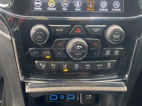 Used 2021 Jeep Grand Cherokee 80th Anniversary w/ Quick Order Package 28K 80th image 19