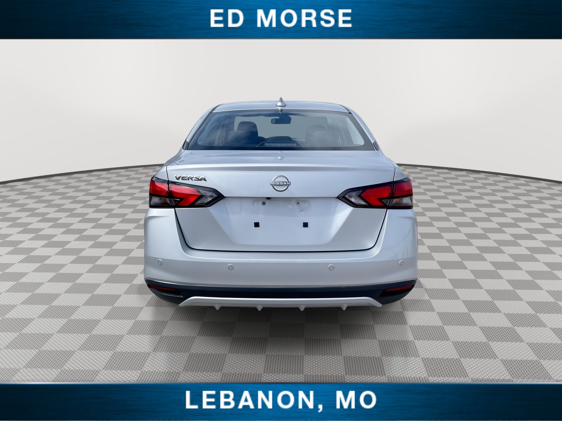 Used 2025 Nissan Versa SV FWD image 7