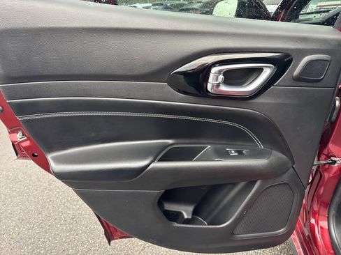 Used 2022 Jeep Compass High Altitude image 38