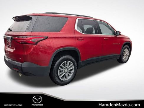 Certified 2023 Chevrolet Traverse LT image 3