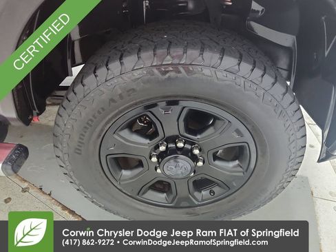 Used 2017 RAM 2500 Tradesman w/ Chrome Appearance Group AWD/4WD image 30