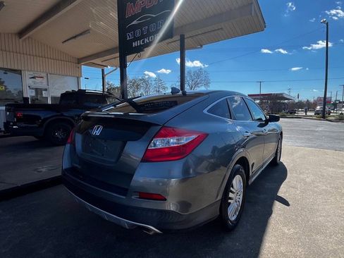 Used 2014 Honda Crosstour EX image 5