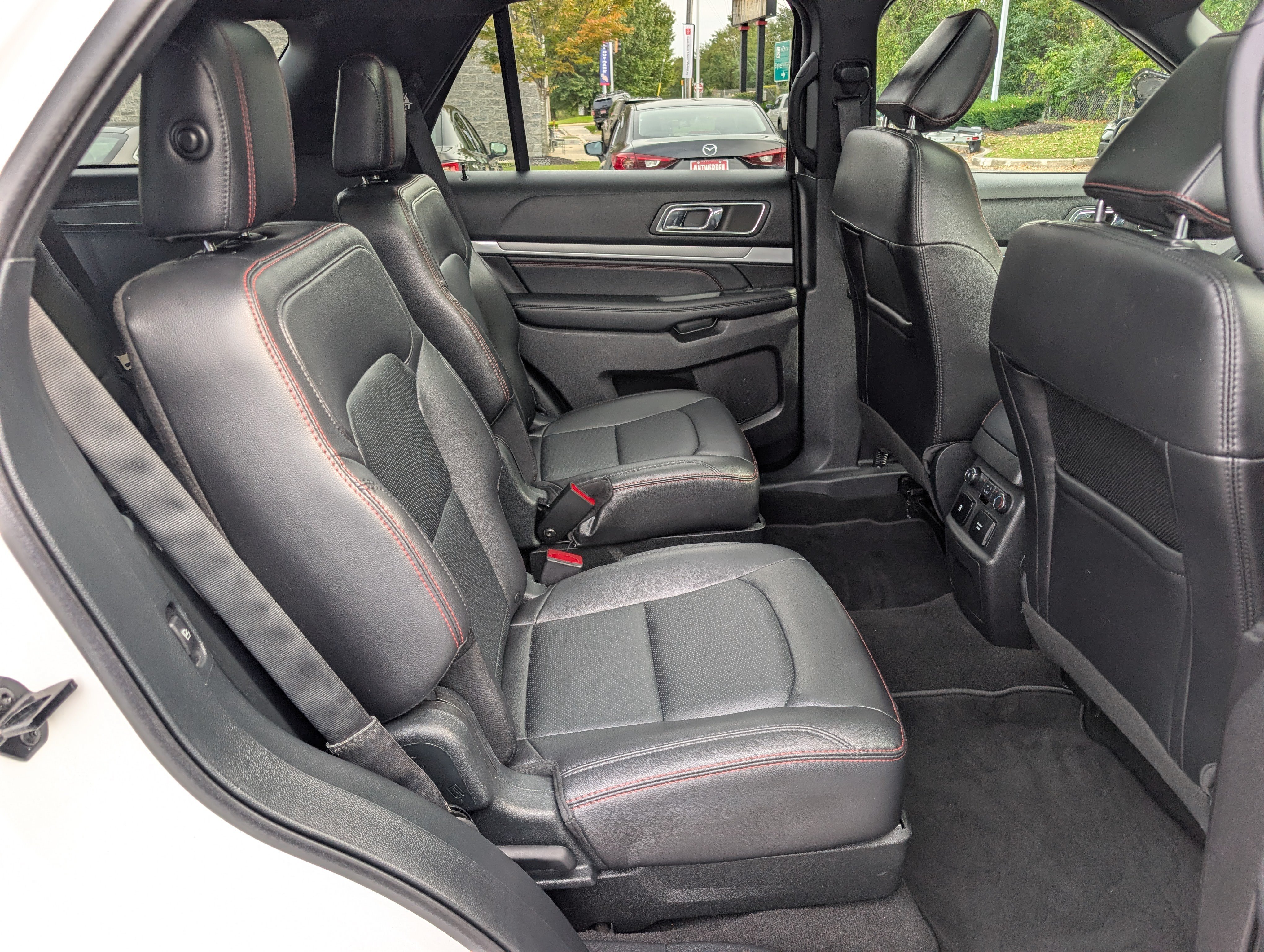 Used 2019 Ford Explorer Sport w/ Equipment Group 401A AWD/4WD image 13