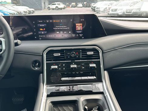 New 2025 Nissan Armada SV image 20