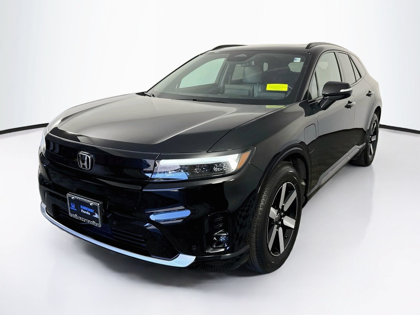 Used 2024 Honda Prologue Touring image 3