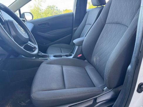 Used 2023 Toyota Corolla LE FWD image 24