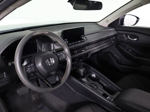 Certified 2024 Honda Accord EX image 27