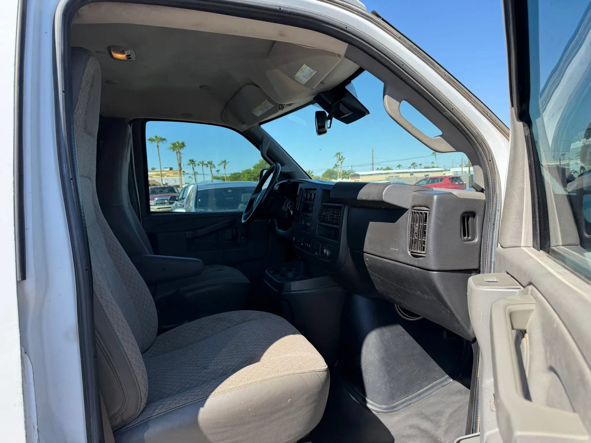 Used 2021 Chevrolet Express 2500 w/ Safety Package RWD image 21