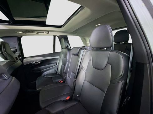 Used 2024 Volvo XC90 B5 Core w/ Protection Package Premier image 25
