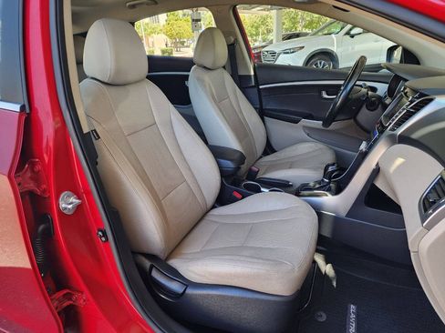 Used 2013 Hyundai Elantra GT w/ Tech Pkg FWD image 15