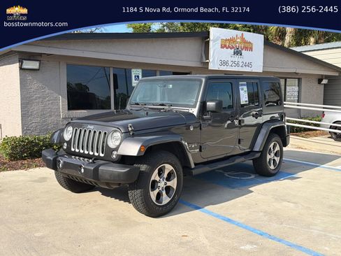 Used 2018 Jeep Wrangler Unlimited Sahara w/ Connectivity Group image 1