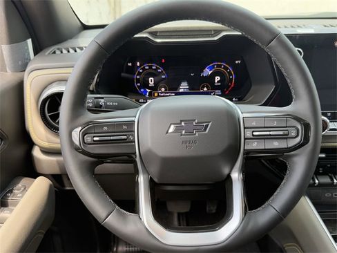 New 2025 Chevrolet Colorado ZR2 w/ Midnight Edition image 15