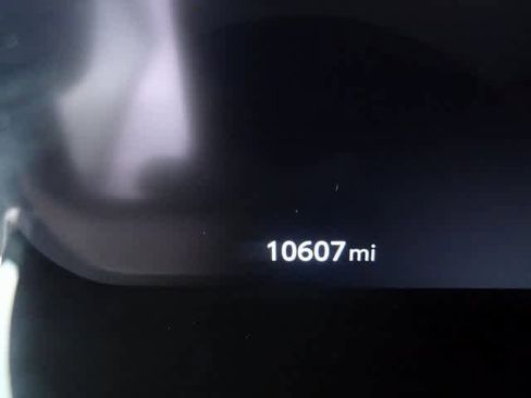 Used 2024 Toyota Tacoma TRD Sport w/ TRD Sport Upgrade Package image 15