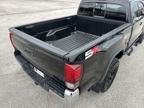 Certified 2023 Toyota Tacoma SR5 w/ SX Package AWD/4WD image 21