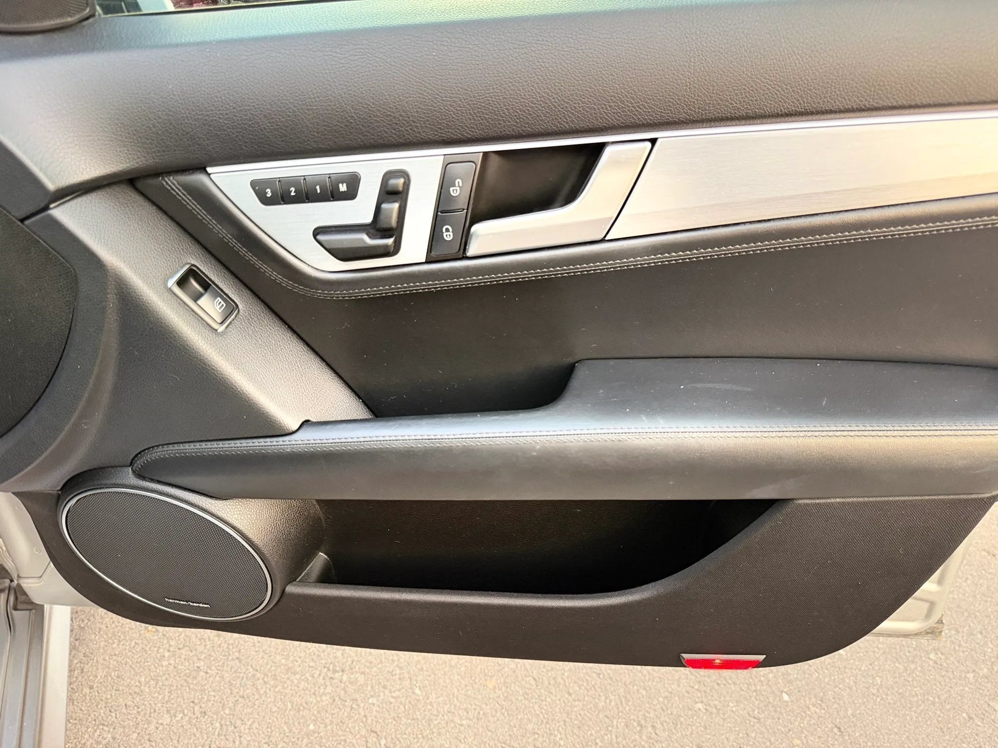 Used 2012 Mercedes-Benz C 63 AMG Sedan image 28