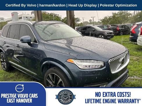 Used 2023 Volvo XC90 B5 Plus image 1