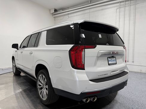 Used 2022 GMC Yukon XL Denali image 5
