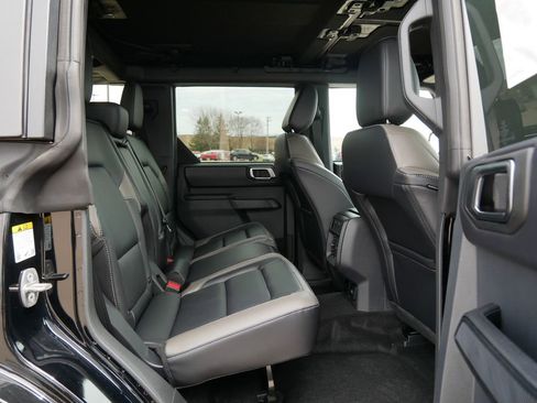 New 2025 Ford Bronco Outer Banks AWD/4WD image 13