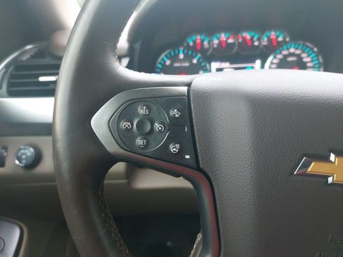 Used 2015 Chevrolet Tahoe LT AWD/4WD image 18