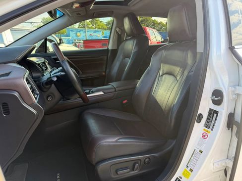 Used 2018 Lexus RX 350 FWD w/ Premium Package image 12
