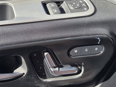 Used 2021 Mercedes-Benz Sprinter 144 Cargo image 18