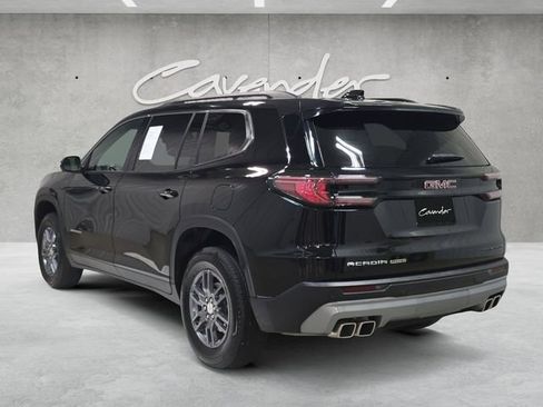 Used 2025 GMC Acadia Elevation image 14