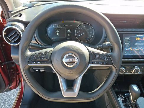 Used 2023 Nissan Kicks SV w/ Exterior Package FWD image 20