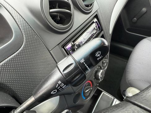 Used 2010 Chevrolet Aveo LT image 25