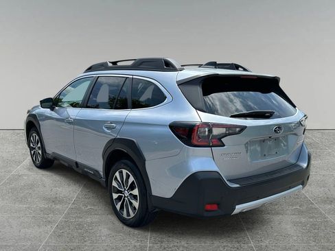 Used 2023 Subaru Outback Limited AWD/4WD image 3
