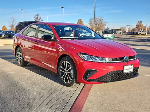 New 2026 Volkswagen Jetta Sport image 4