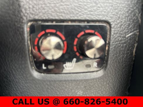 Used 2013 Toyota Avalon XLE image 19