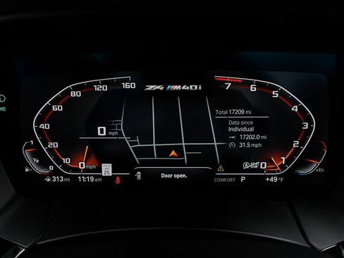 Used 2024 BMW Z4 M40i w/ Premium Package image 19