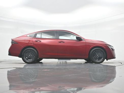 Used 2026 Nissan Sentra SV w/ Floor Mat Package FWD image 35