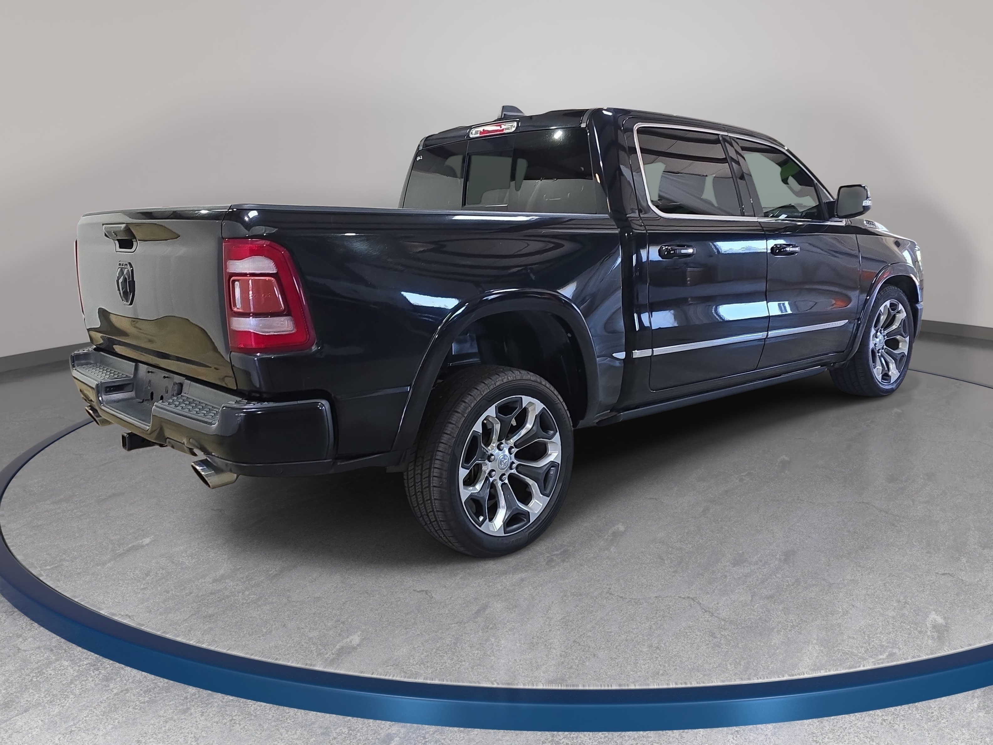 Used 2019 RAM 1500 Limited AWD/4WD image 6