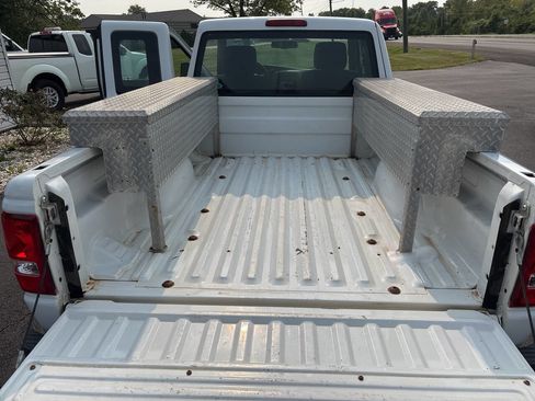 Used 2011 Ford Ranger XLT image 18