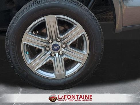 Used 2019 Ford F150 XLT w/ Equipment Group 302A Luxury AWD/4WD image 32