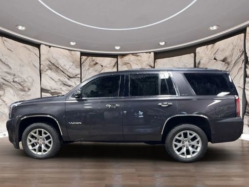 Used 2017 GMC Yukon SLE w/ SLE Value Package image 8