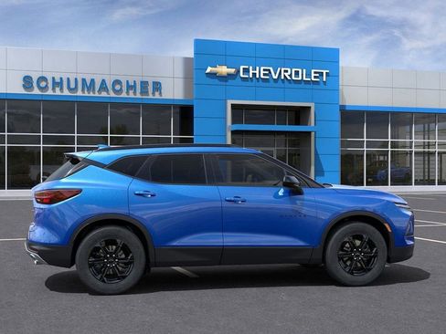 New 2025 Chevrolet Blazer LT w/ Convenience Package image 5