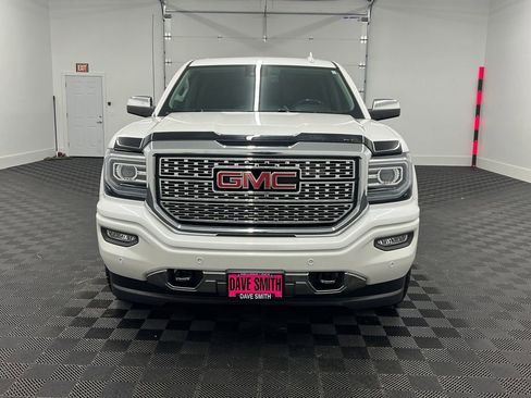 Used 2018 GMC Sierra 1500 Denali w/ Denali Ultimate Package image 5