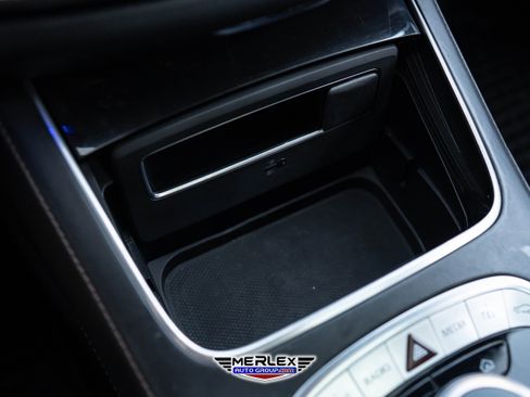 Used 2019 Mercedes-Benz S 560 4MATIC Sedan image 34