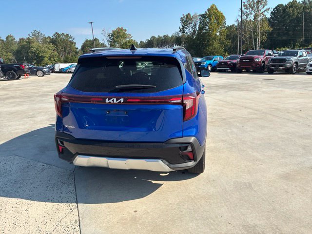 Used 2024 Kia Seltos S FWD image 22