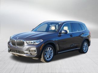 Used 2021 BMW X5 xDrive45e w/ Executive Package video 3