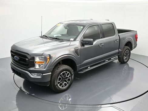 Used 2022 Ford F150 XLT w/ Equipment Group 301A Mid image 32