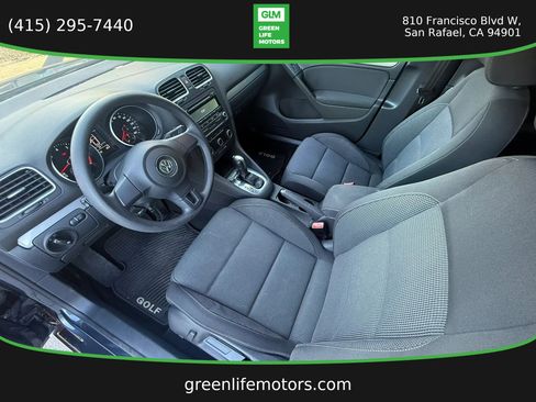 Used 2013 Volkswagen Golf 4-Door FWD image 10