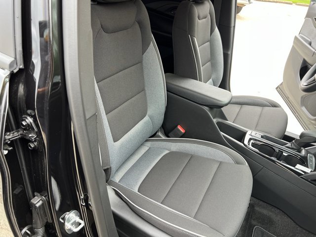 Used 2024 Chevrolet TrailBlazer LT FWD image 28