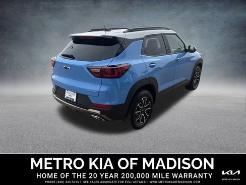 Used 2024 Chevrolet TrailBlazer ACTIV w/ Driver Confidence Package image 6