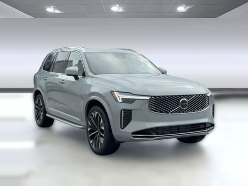New 2026 Volvo XC90 T8 Plus w/ Protection Package Premier AWD/4WD image 7