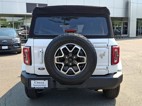 Certified 2024 Ford Bronco Outer Banks AWD/4WD image 8