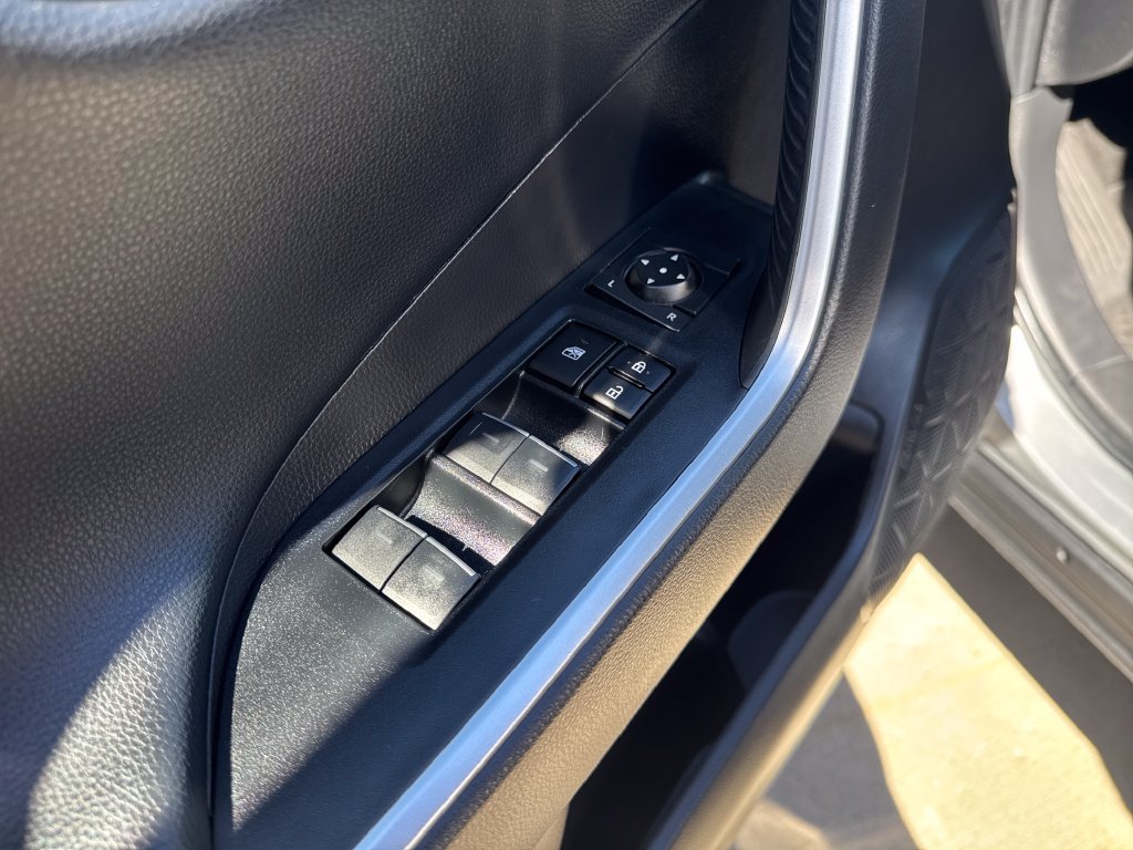 Certified 2023 Toyota RAV4 XSE AWD/4WD image 11